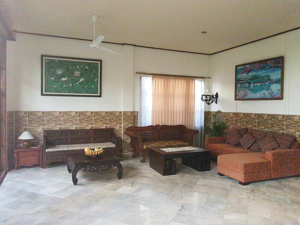 Mumbul Villa Nusa Dua  Buitenkant foto