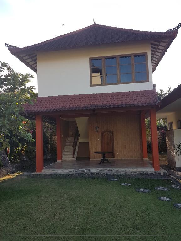 Mumbul Villa Nusa Dua  Buitenkant foto